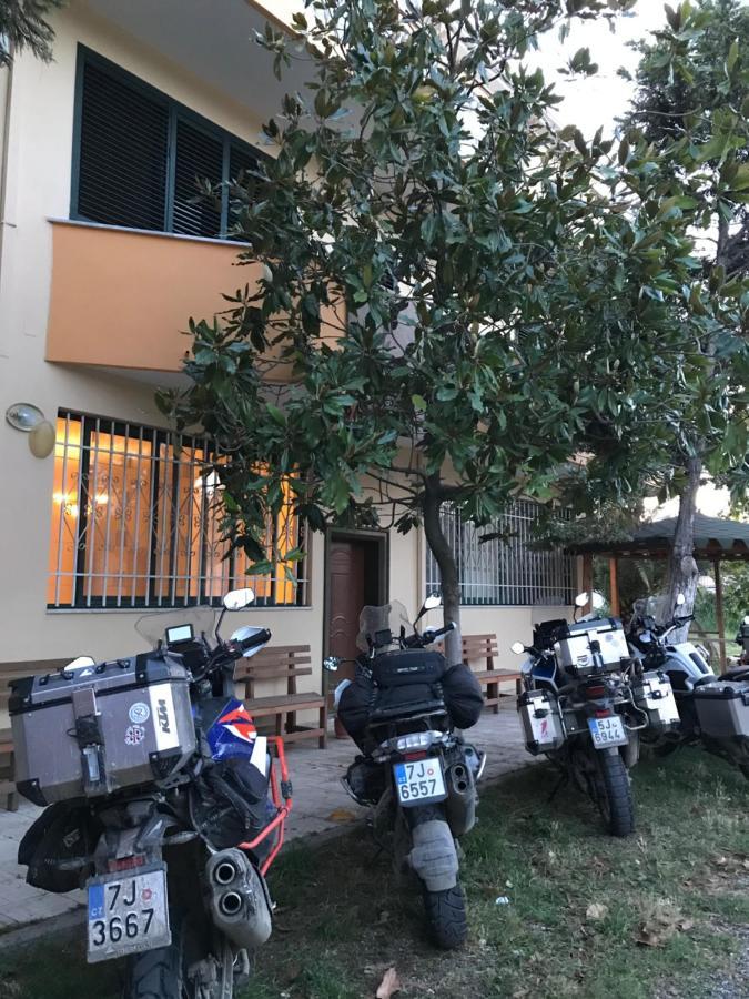 Sunrise Guest House شكودر المظهر الخارجي الصورة
