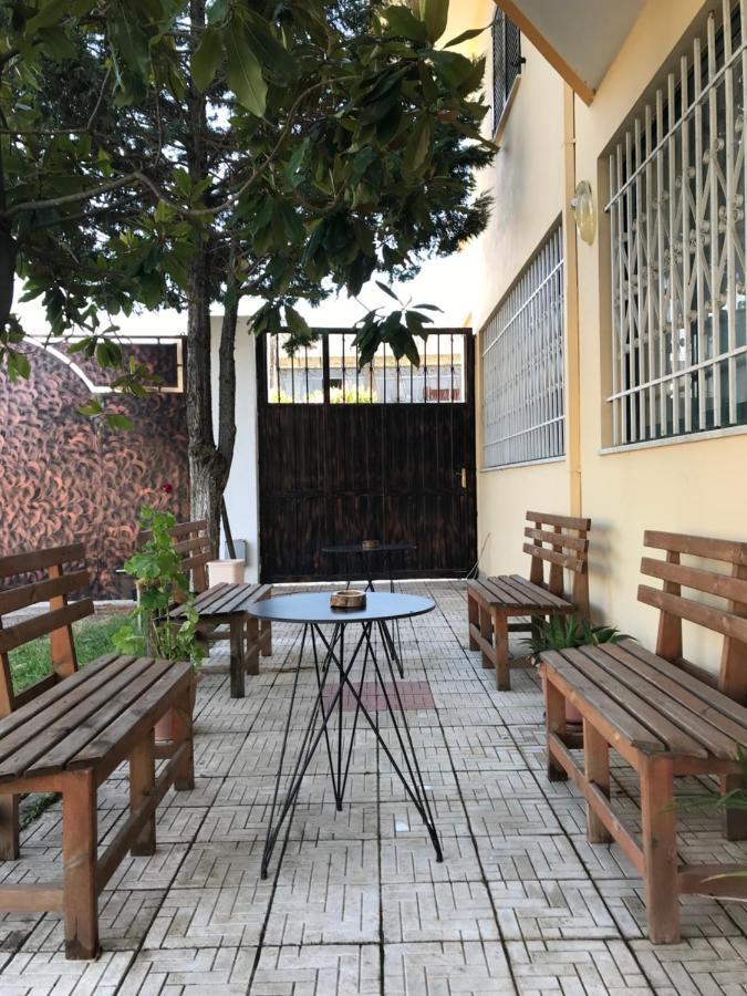 Sunrise Guest House شكودر المظهر الخارجي الصورة